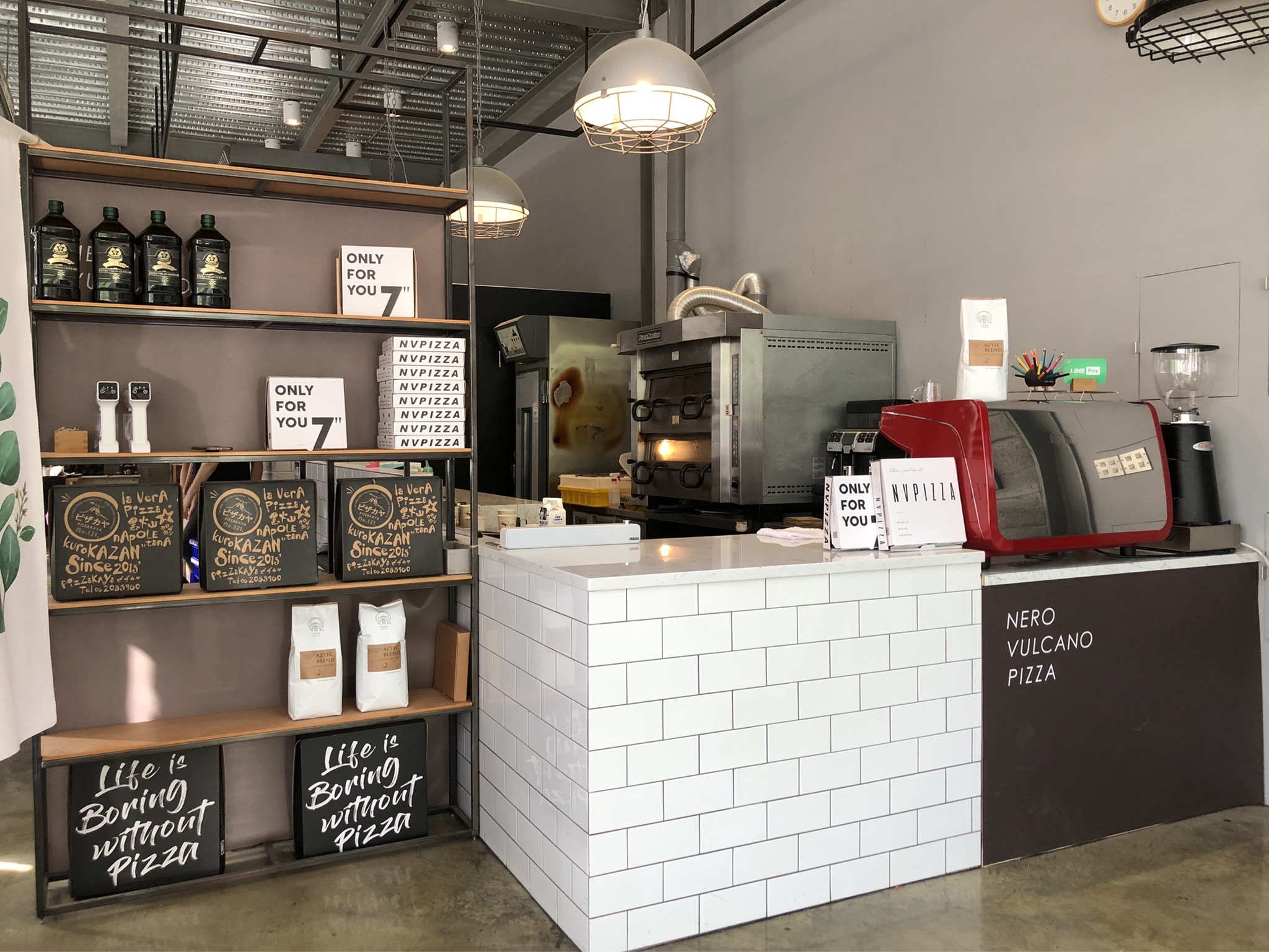 NVPIZZA 新市加盟總部 APPIA LIFE Simonelli 台南 雙孔半自動 咖啡吧台設備租賃 保固