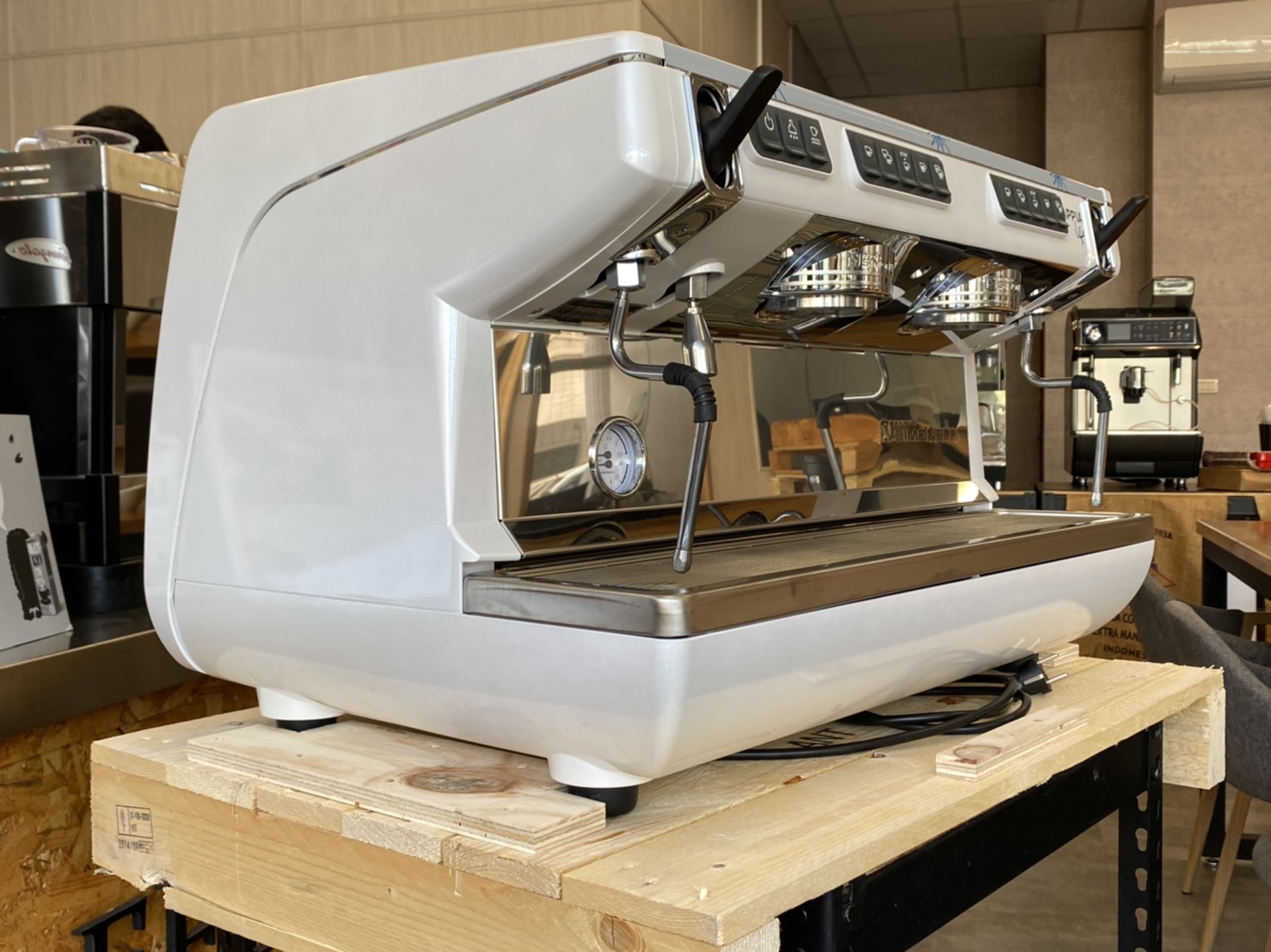 Simonelli appia life 白色 高杯版 義式咖啡機 半自動 營業設備 台南 高雄