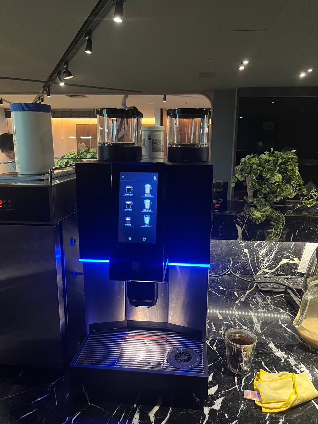 建案銷售中心 wmf咖啡機 1300s 啡事咖啡安裝販售服務