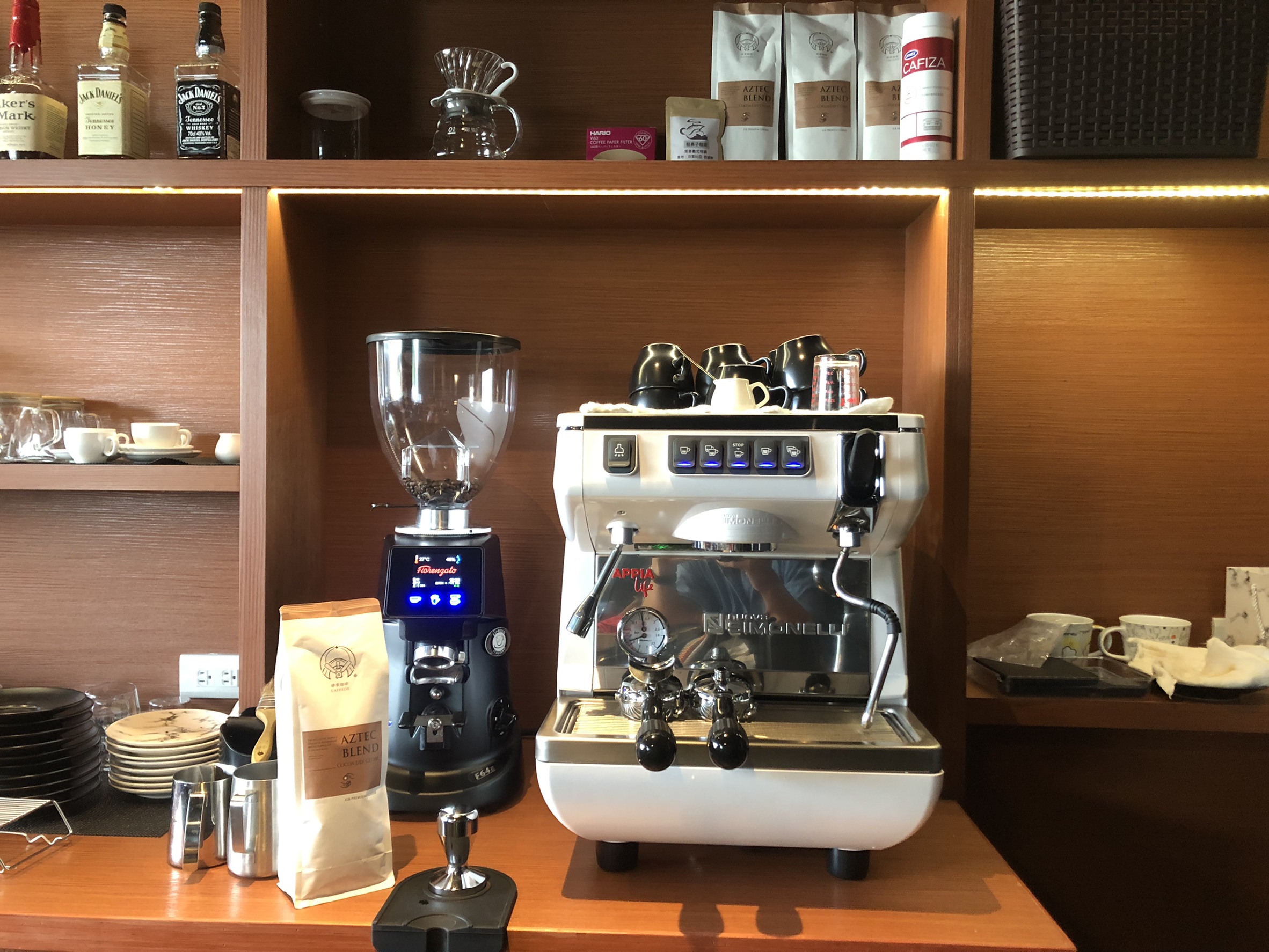 appia life單孔半自動咖啡機 F64e定量磨豆機 咖啡廳咖啡機租賃 咖啡教學 保養 台中