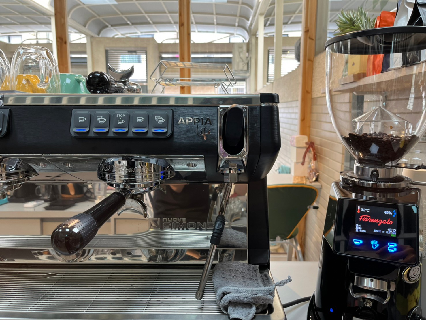 屏東東港 咖啡時光 APPIA LIFE雙孔 半自動咖啡機 吧台設備 咖啡教學