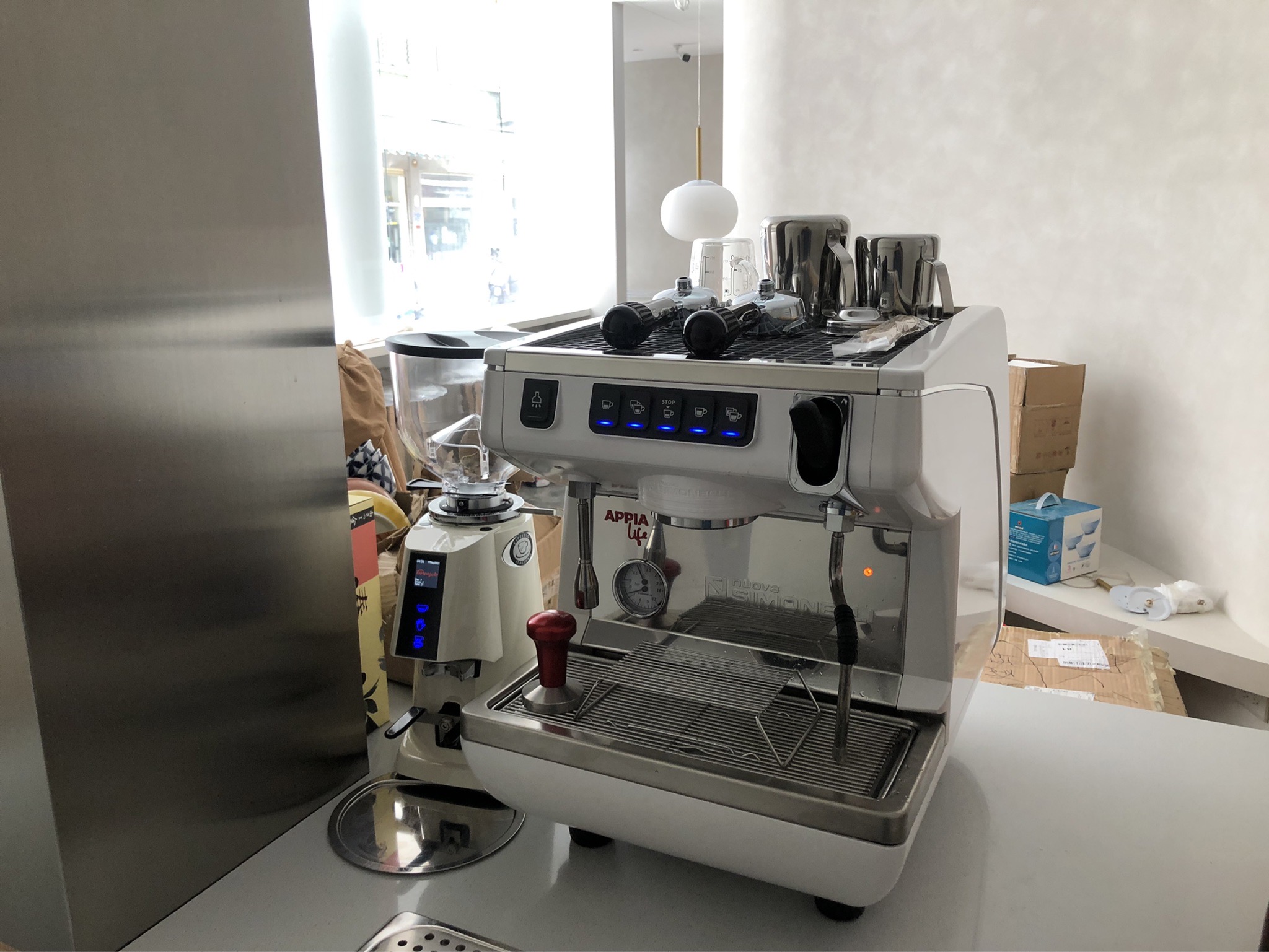 高雄 梨吧製造所 APPIA LIFE單 F64e定量磨豆機 咖啡吧台設備 半自動咖啡機 買賣 維修 保養