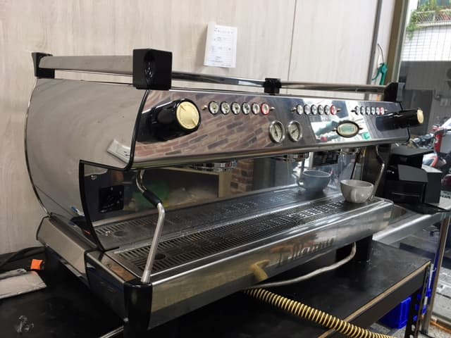 台南高雄屏東La Marzocco 半自動咖啡機 鍋爐拆解大保養清潔